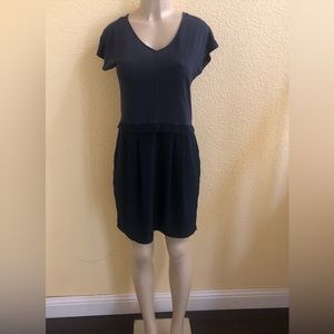 Uniqlo short sleeve v-neck navy blue dress size S